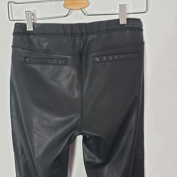 Blank NYC pull on faux leather leggings - Picture 9 of 15